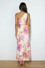 Soaring Through Midi Dress Pink